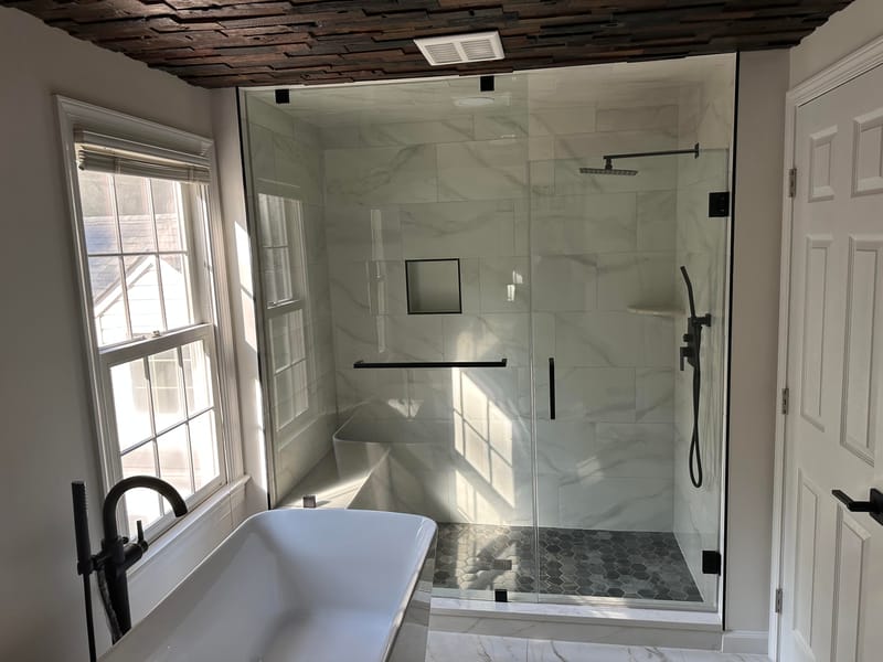 Barnekov Bathroom 4 Scaled
