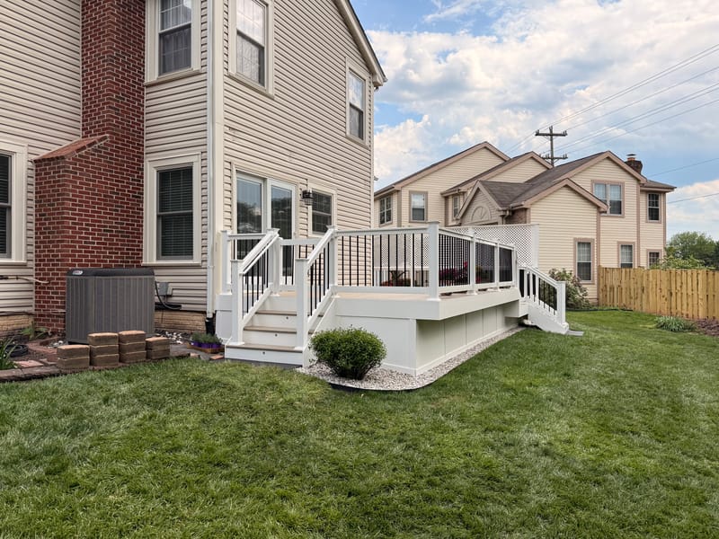 Custom deck by Suntastic Decks