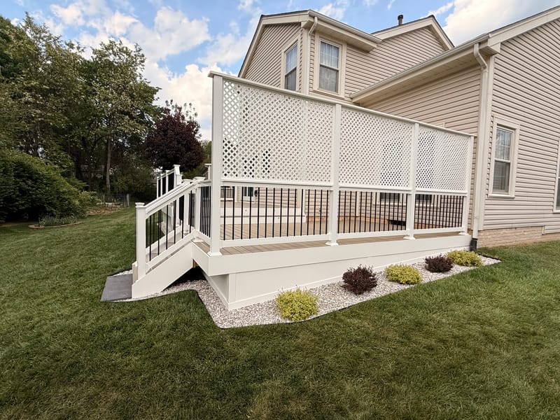 Custom deck by Suntastic Decks